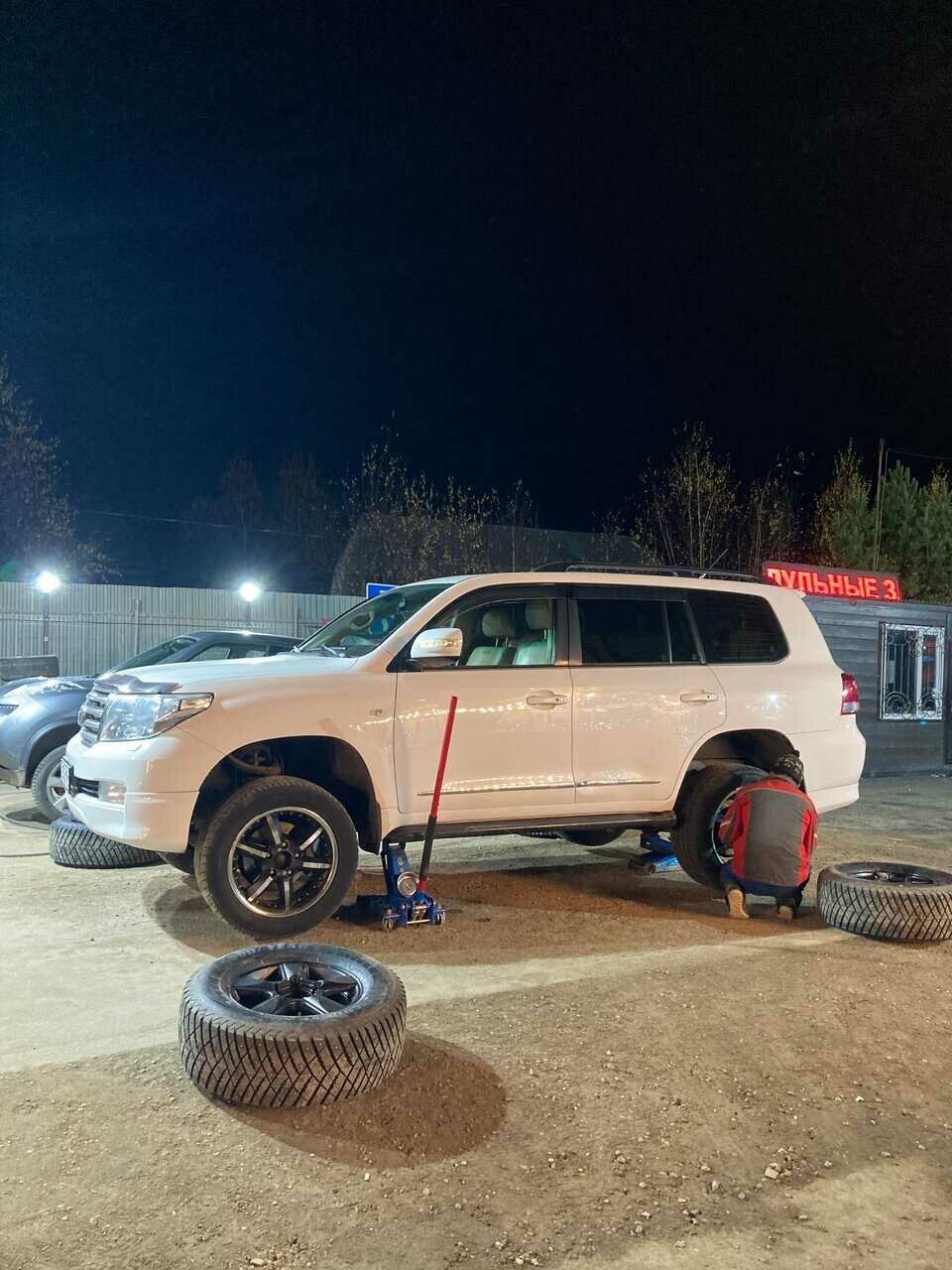 тойота ленд крузер 200, диски toyota land cruiser 200, диски ленд крузер 200, колеса на toyota land cruiser 200, тойота ленд круизер 200