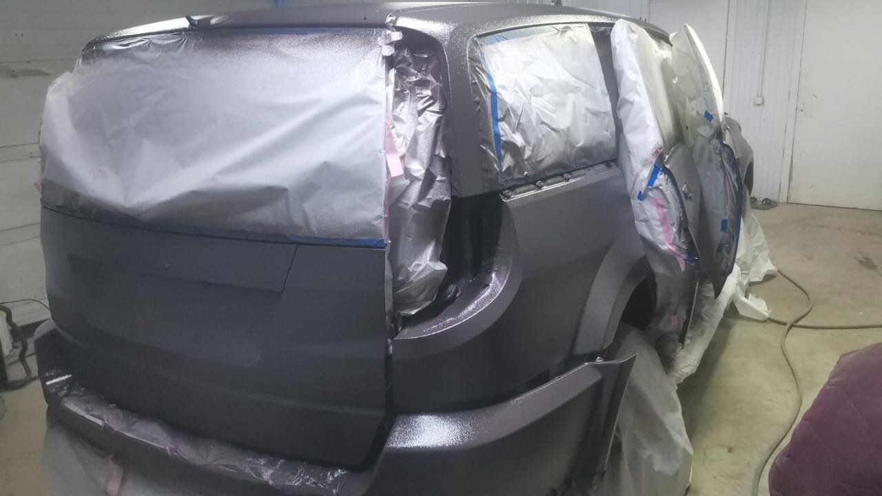 Покраска автомобиля "раптором"