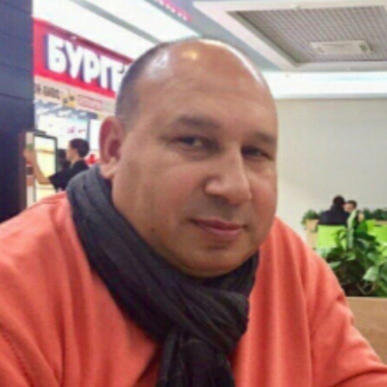Валерий Михай