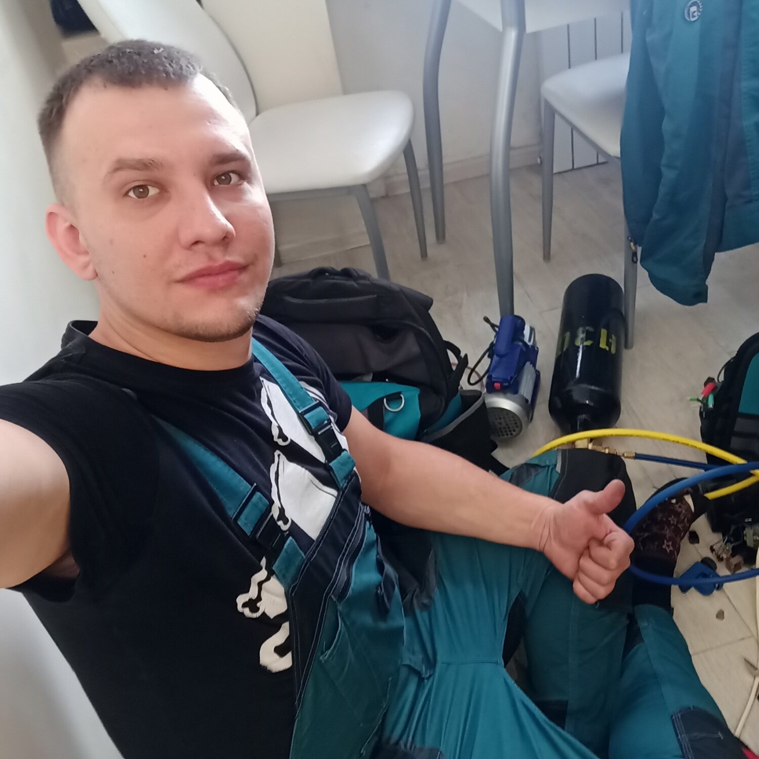 Денис Прасолов