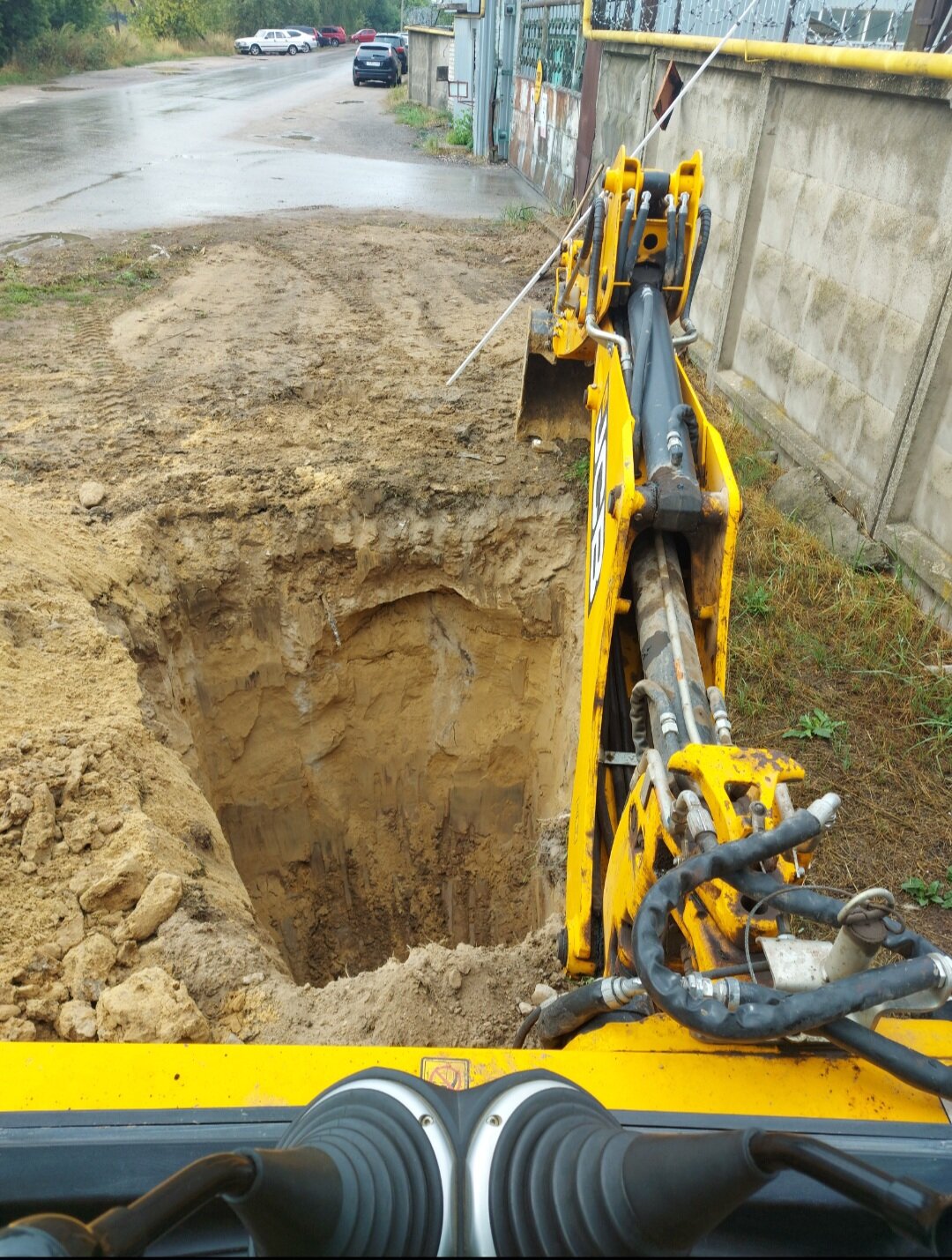 экскаватор погрузчик jcb, работа экскаватора, копка траншеи, мини экскаватор, аренда экскаватора погрузчика