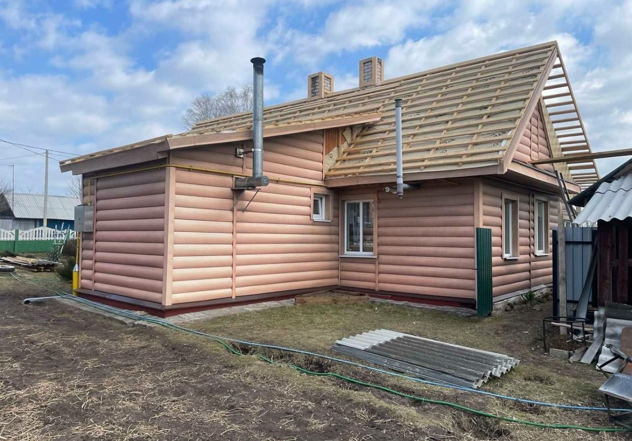 металлосайдинг блок хаус бревно, сайдинг блок хаус, металлический сайдинг блок хаус, обшивка бани блок хаусом снаружи, альта профиль сайдинг блок хаус