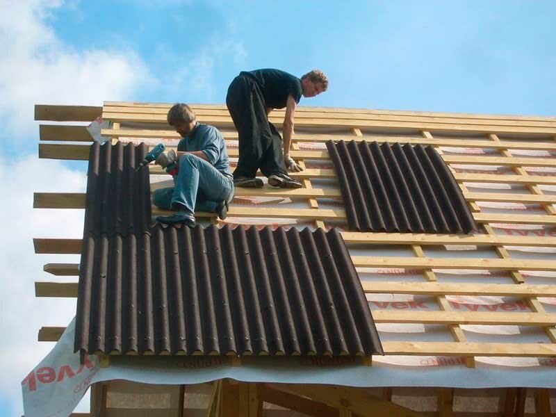 кровля из ондулина, нахлест листов ондулина на крышу, ондулин на крыше, шифер на крыше, монтаж ондулина на крышу