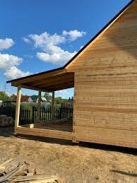 дачный дом с верандой, дачные дома, деревянные дом, дачные дома из бруса, хозблок для дачи