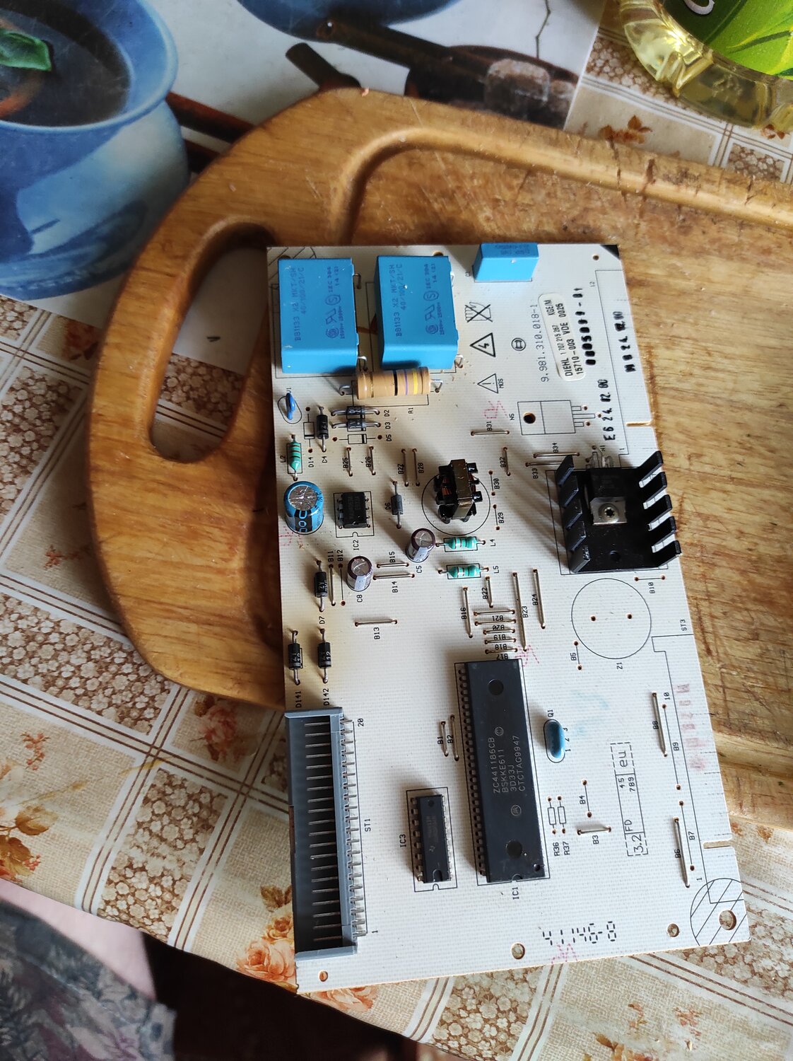 плата холодильника бош 9.981.310.018-1, плата управления, плата управления холодильника bosch 9.981.310.017-2, бытовая техника, модуль управления холодильника bosch 9.981.310.018-1