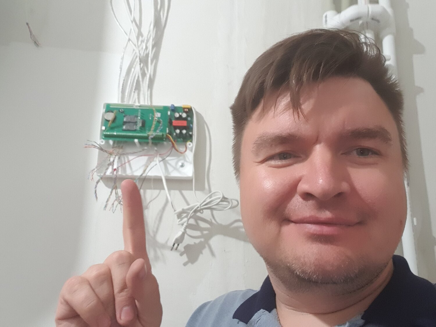 человек, мужчина, электромонтаж, газуль станислав михайлович, электрика долгопрудный