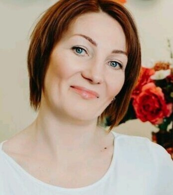 Елена Луканова