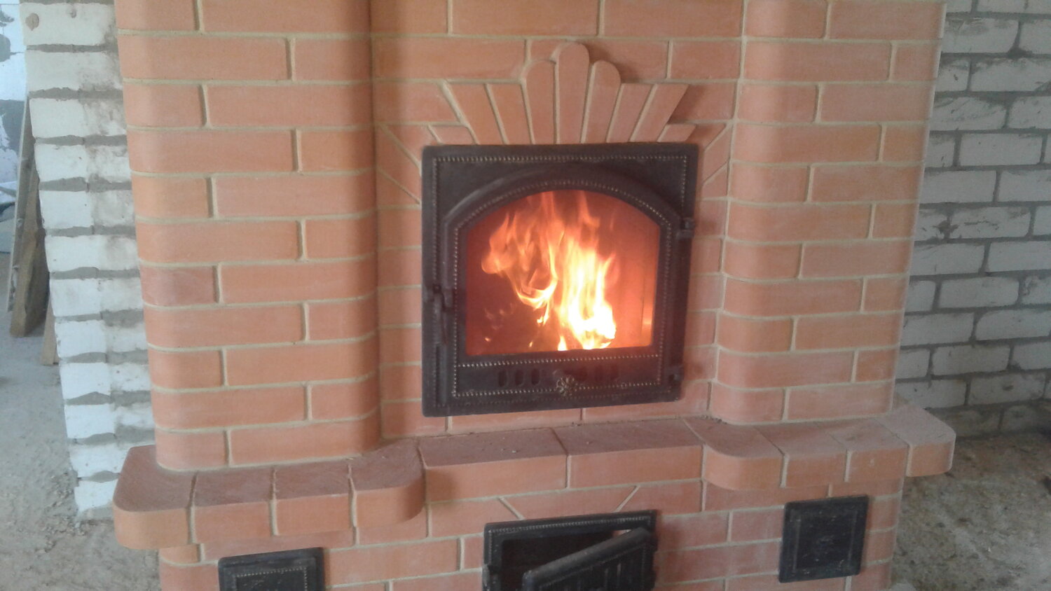 камины и печи, топка кирпичной печи, печи из кирпича для дачи на дровах шведка, печник, банная печь