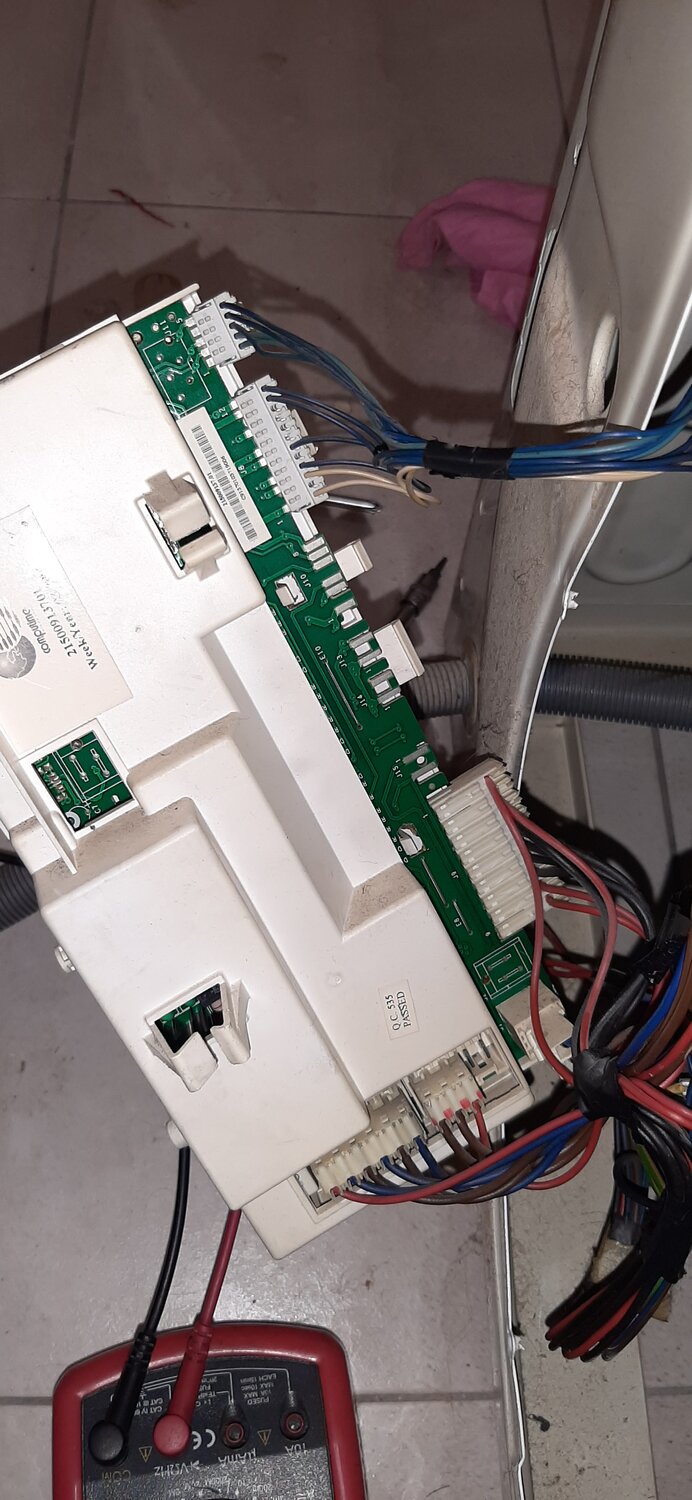 indesit wisl 62 блок управления, модуль электроники indesit wisl 62, модуль управления канди cy2, блок управления стиральной машины индезит nwsk61051, подключить блок управления ардо 800