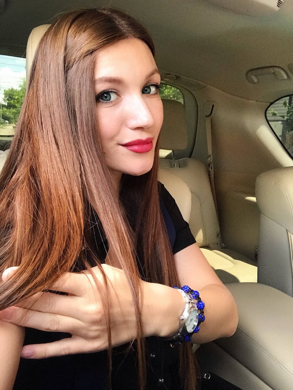 Яна Емельянова