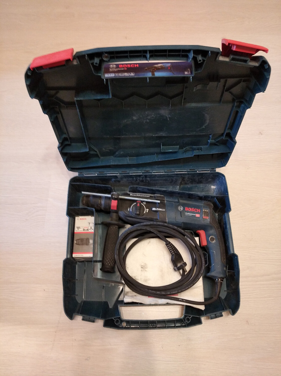 перфоратор bosch gbh 2-28 кейс,, выключатель bosch gbh 2-24 ose перфоратор, перфоратор bosch gbh 2-28 f 0.611.267.600, пылесос для перфоратор бош 2-28 f, перфоратор bosch gbh 2-28