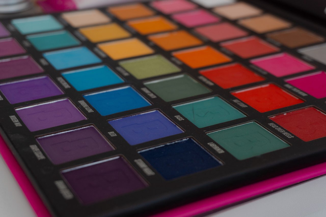 палетка бьюти бэй eyn bright 42 colors, палетка теней, косметика палетка, палетка, палетка брайт бьюти бэй