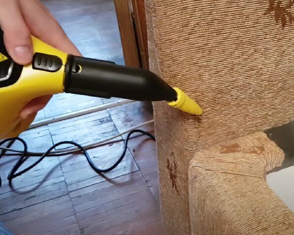 пароочиститель karcher sc5 от клопов, пароочиститель керхер для дивана, чистка мягкой мебели, химчистка мягкой мебели, химчистка мягкой мебели на дому