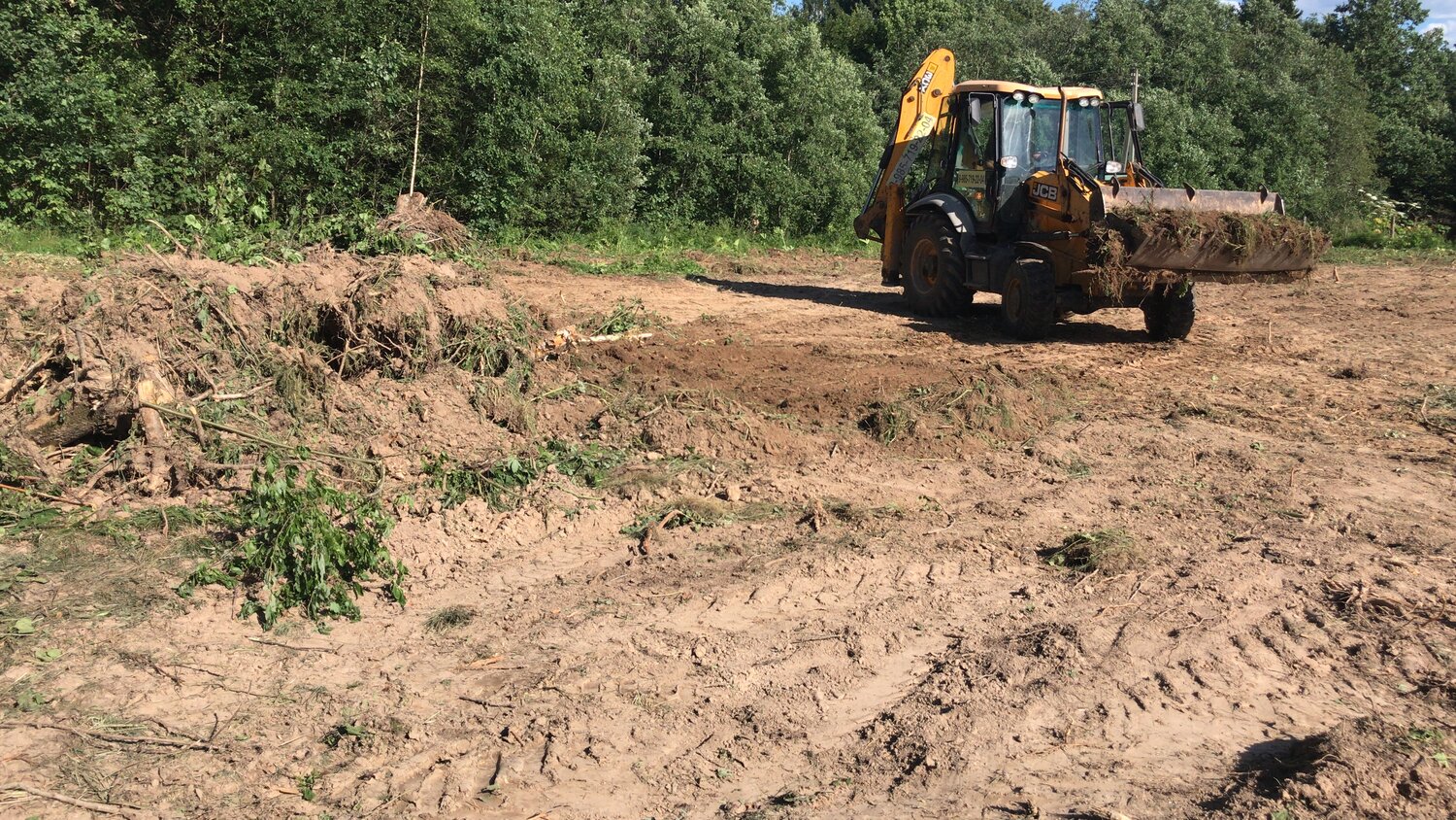 разравнивание грунта трактором, расчистка участка, расчистка, земельного участка, расчистка участков