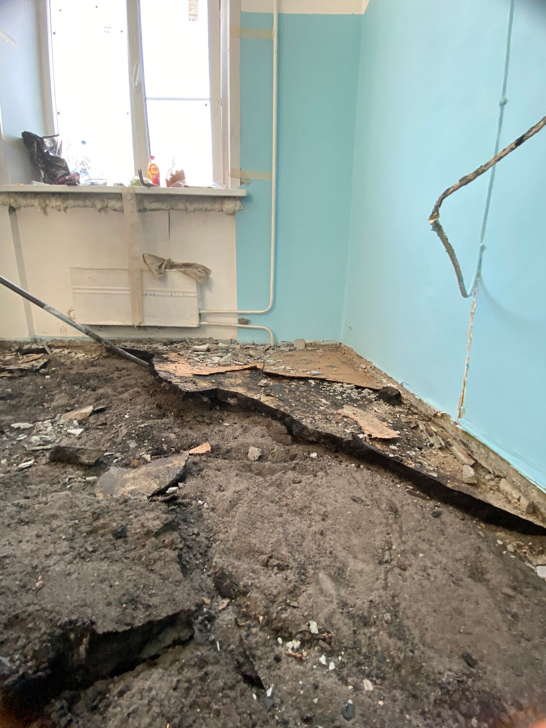 демонтаж стяжки пола, пол в хрущевке, демонтаж стяжки, демонтаж пола, стяжка пола в квартире