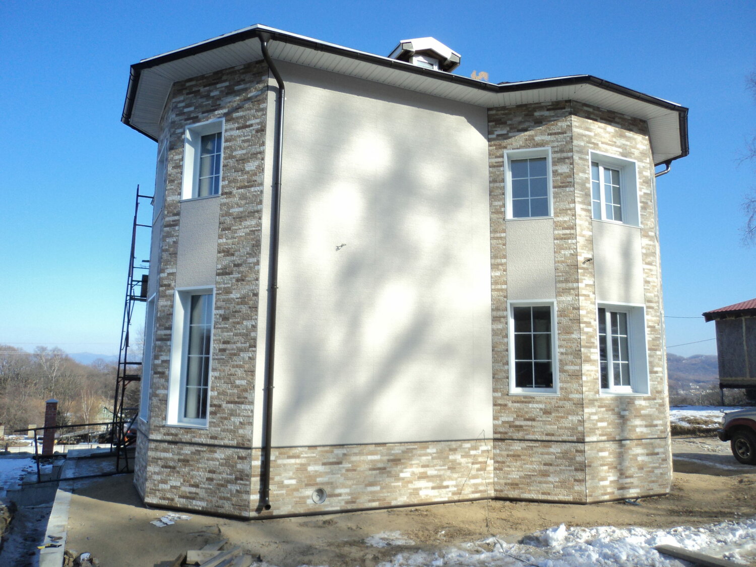 ничиха короед, декоративная штукатурка фасад, фасадная штукатурка полимер короед, доломит мекегинский дагестанский камень фасад, искусственный камень для фасада