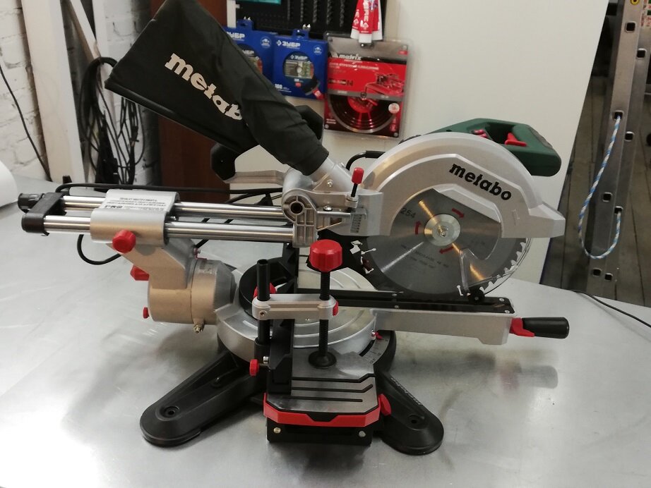 торцовочная пила metabo kgs 254 m, пила торцовочная metabo kgs 254 m 1800вт, торцовочная пила metabo kgs 305 m, торцовочная пила metabo kgs 216 m 619260000, пила торцовочная metabo kgsv 216 m (1,7квт, ф216х30мм) 619261000