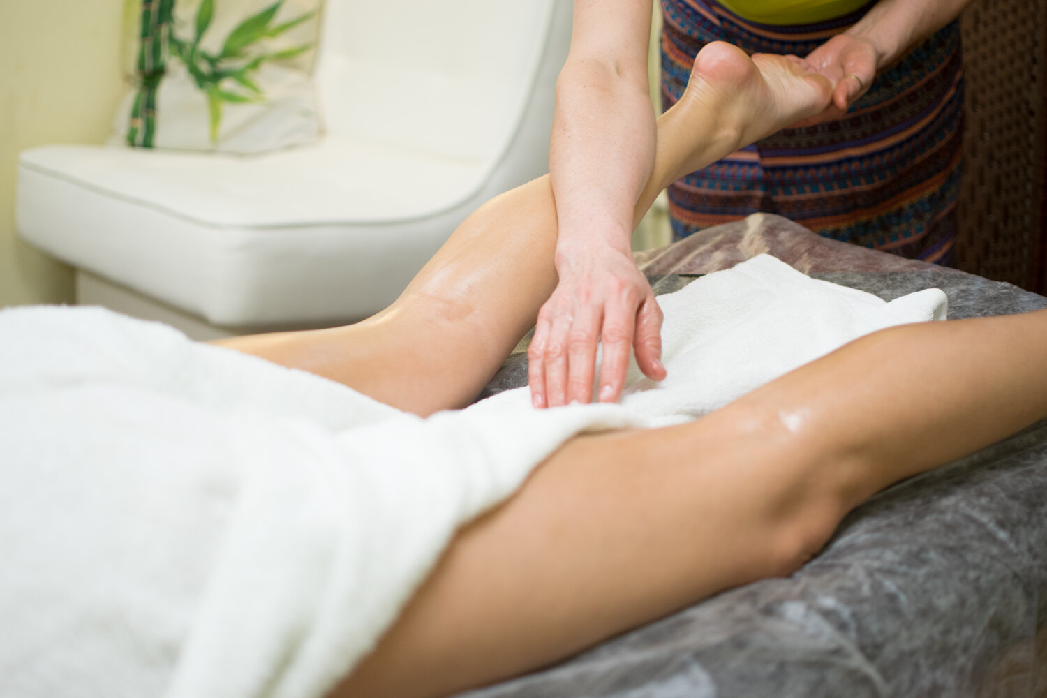 массаж, классический массаж, massage, массажист, медовый массаж
