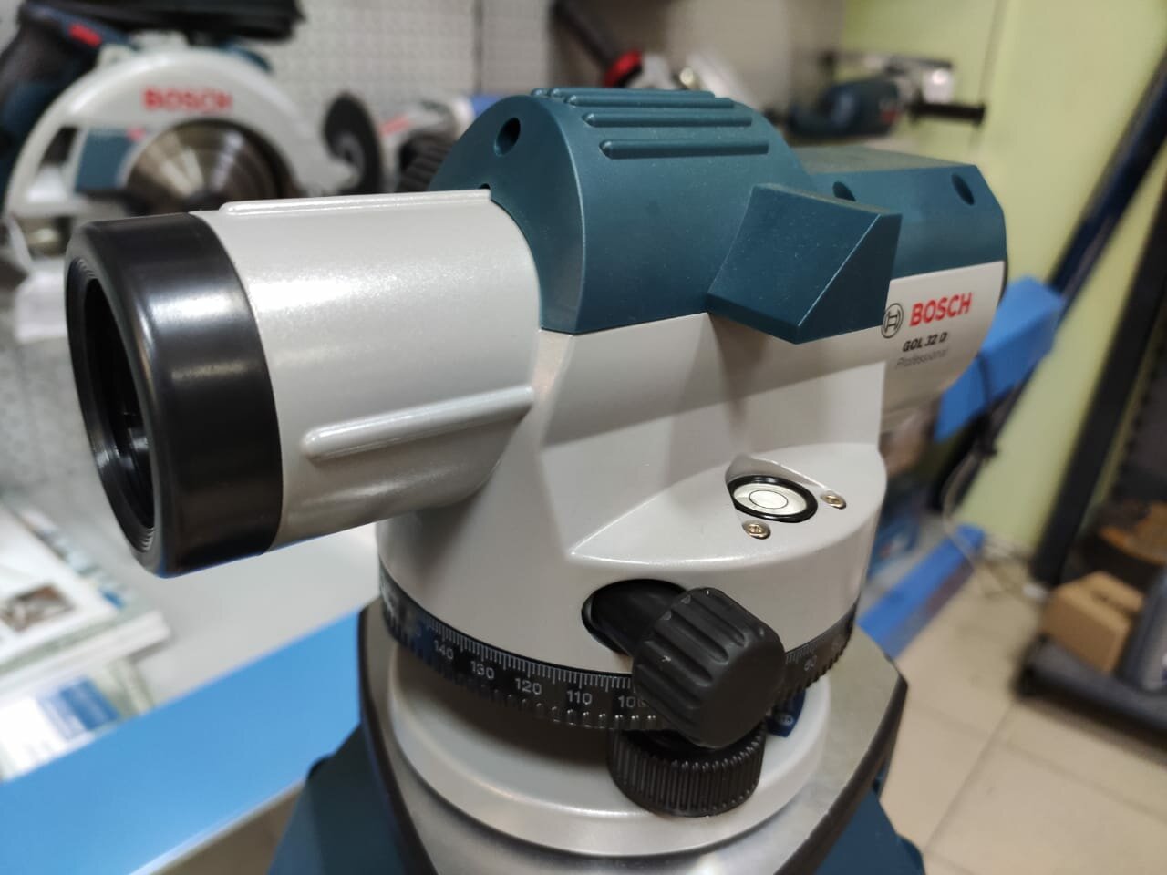 нивелир bosch gol 26d, оптический нивелир bosch gol 26, оптический нивелир bosch gol 26 d professional, оптический нивелир bosch gol 32 d 0601068500, оптический нивелир bosch gol 20 d