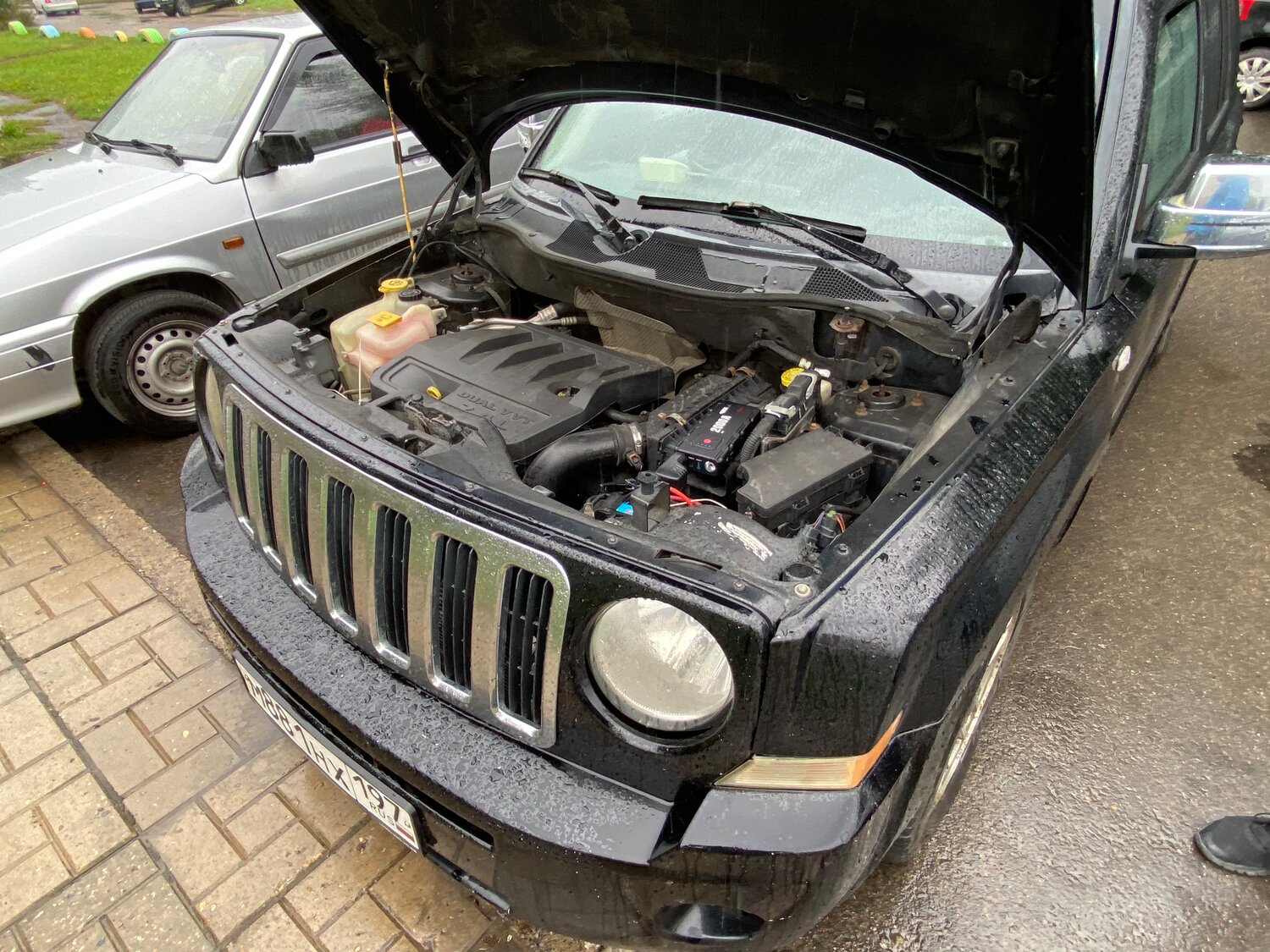 jeep grand cherokee, авто, автомобиль, двигатель тагаз тагер 2.3, авторазбор jeep cherokee xj