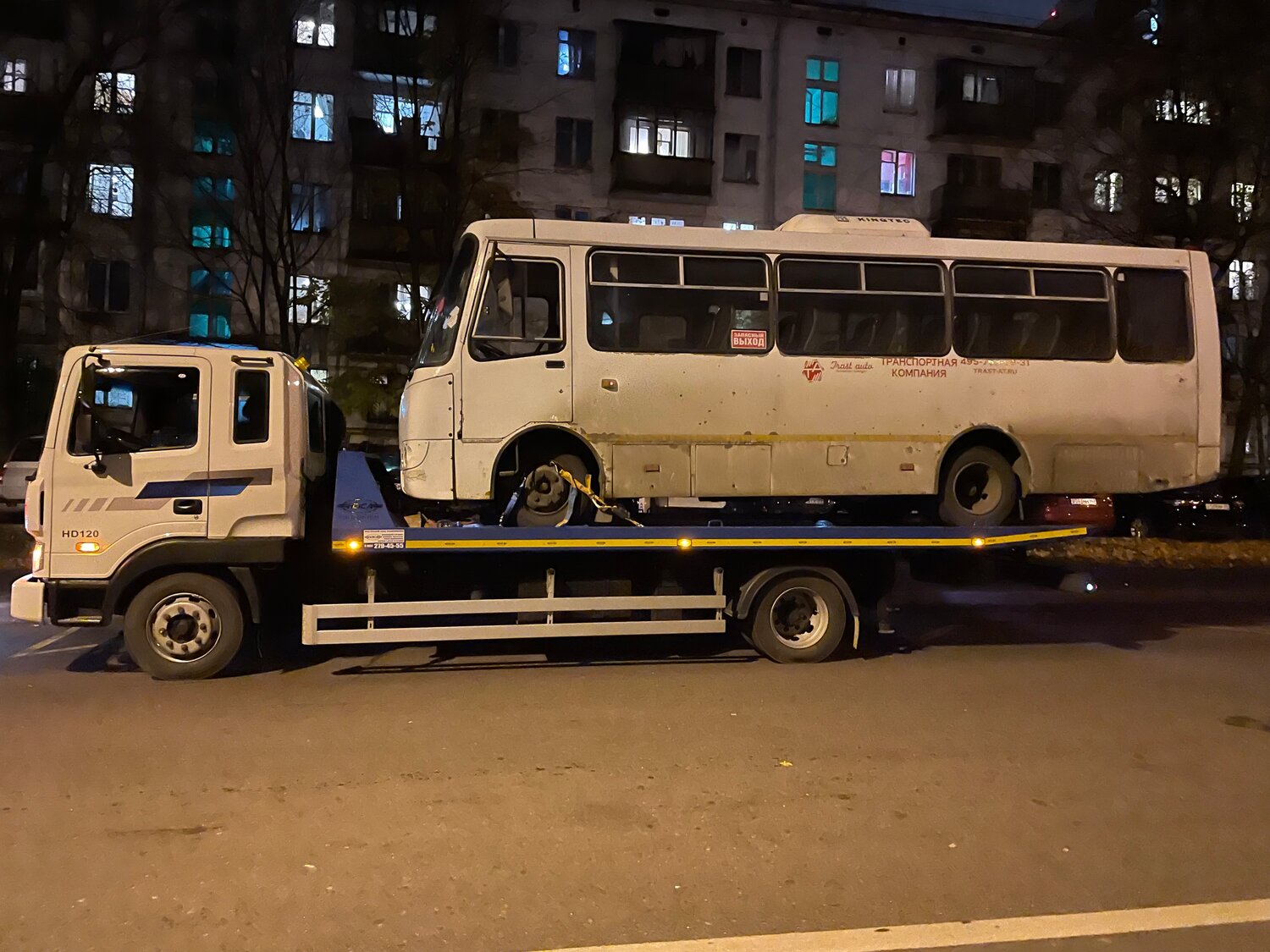 эвакуатор, эвакуатор для автобусов, эвакуатор львов, авто, эвакуатор для пазика