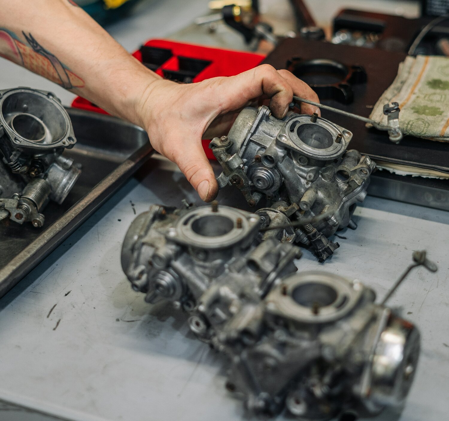 запчасти двигателя, запчасти, двигатель в сборе, 273 мотор мерседес, сборка двигателя