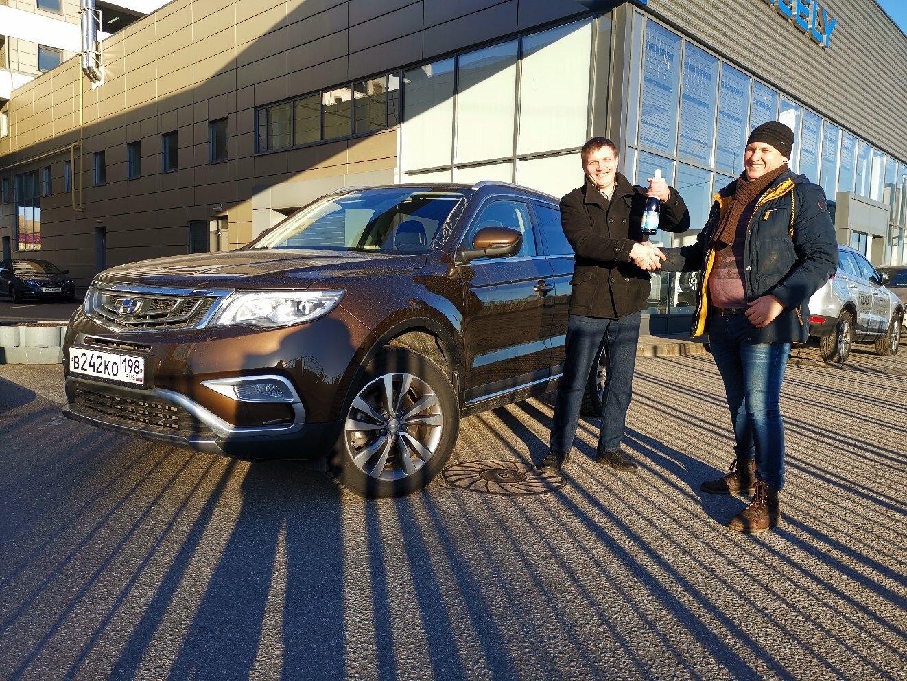 джили атлас, geely atlas, geely atlas 2019, новый geely atlas, Land Rover Range Rover Sport II