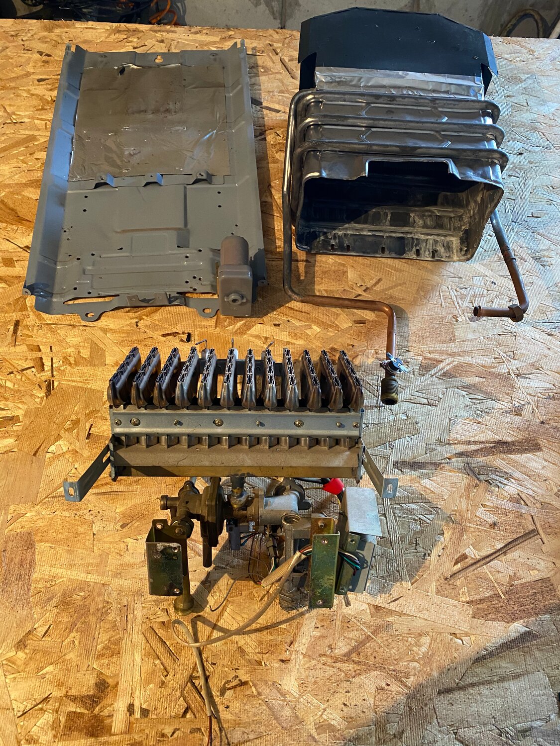 колонка нева 4510 змеевик, газовая колонка нева 4513, колонка нева 4510, нева 4510 газовая колонка в разборе, газовая колонка нева 4510