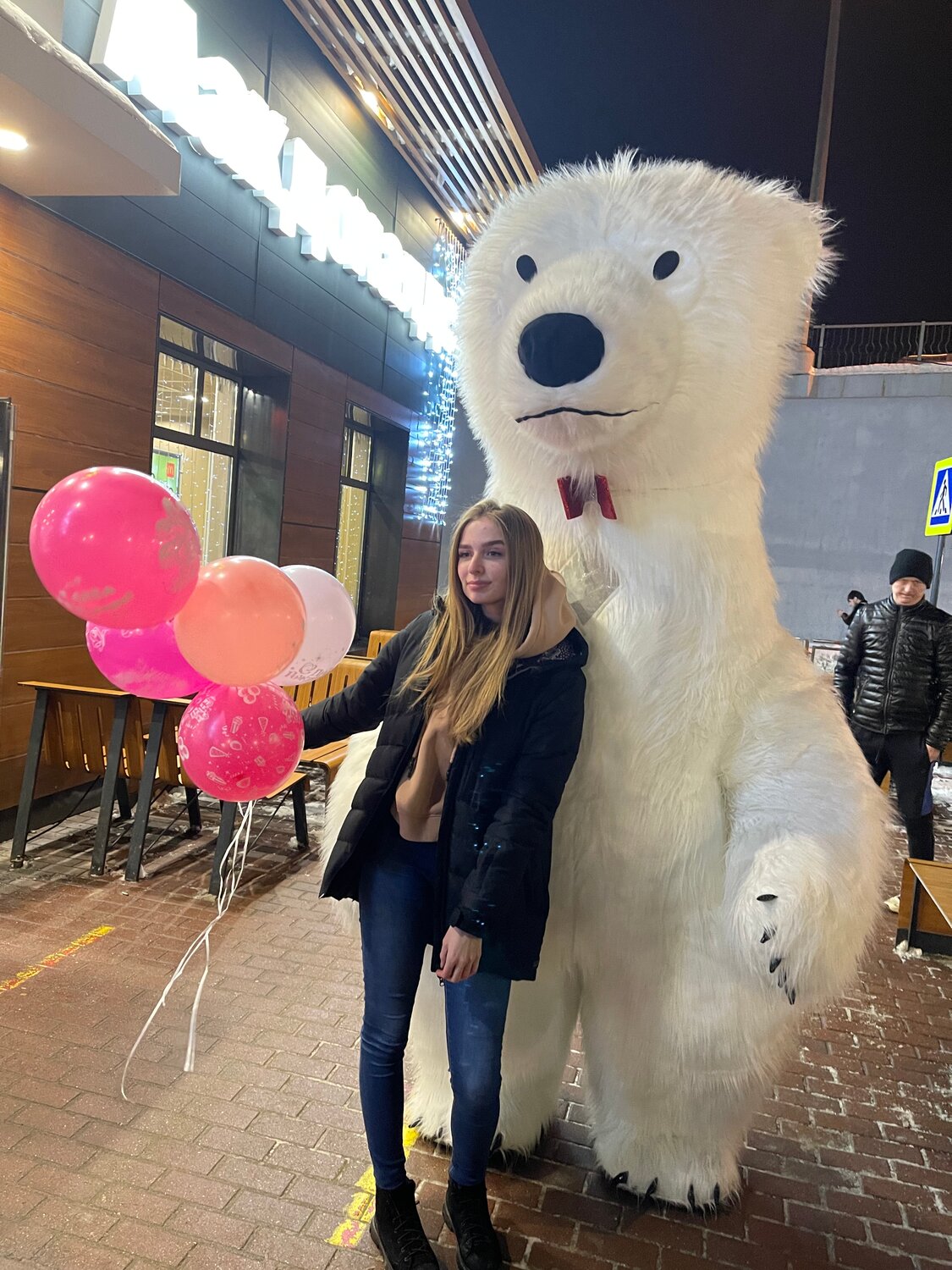 человек, белый медведь, шоу белых медведей, медведь, белый мишка