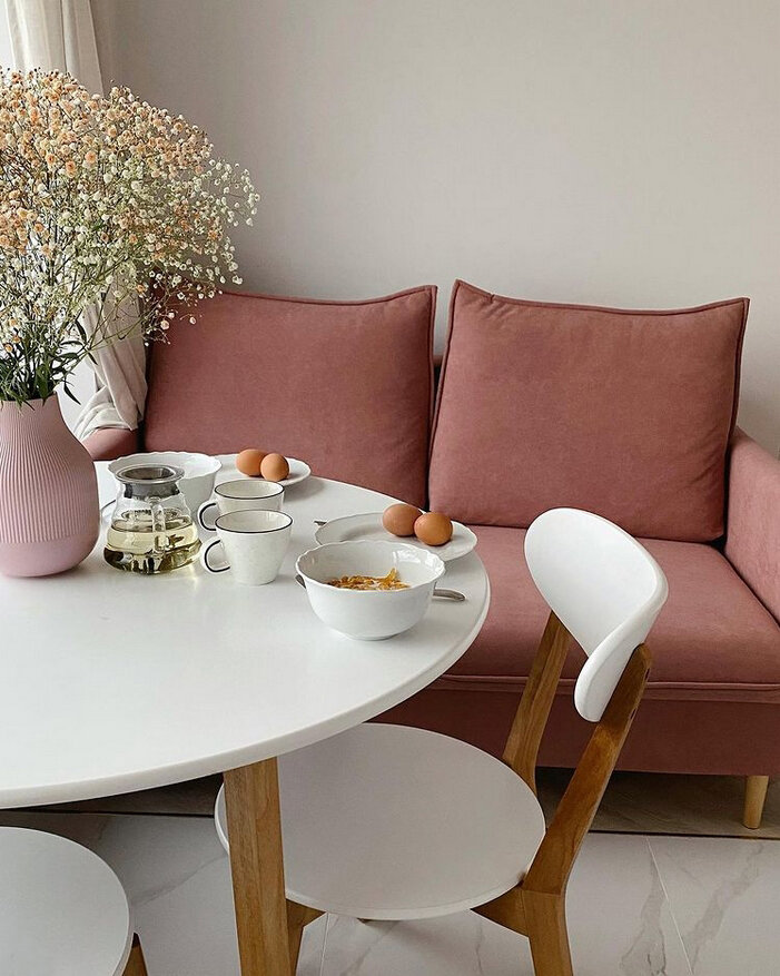 обеденная зона, дизайн интерьера, скандинавский стиль обеденного стола в зал, обеденный стол, стандартный обеденный стол