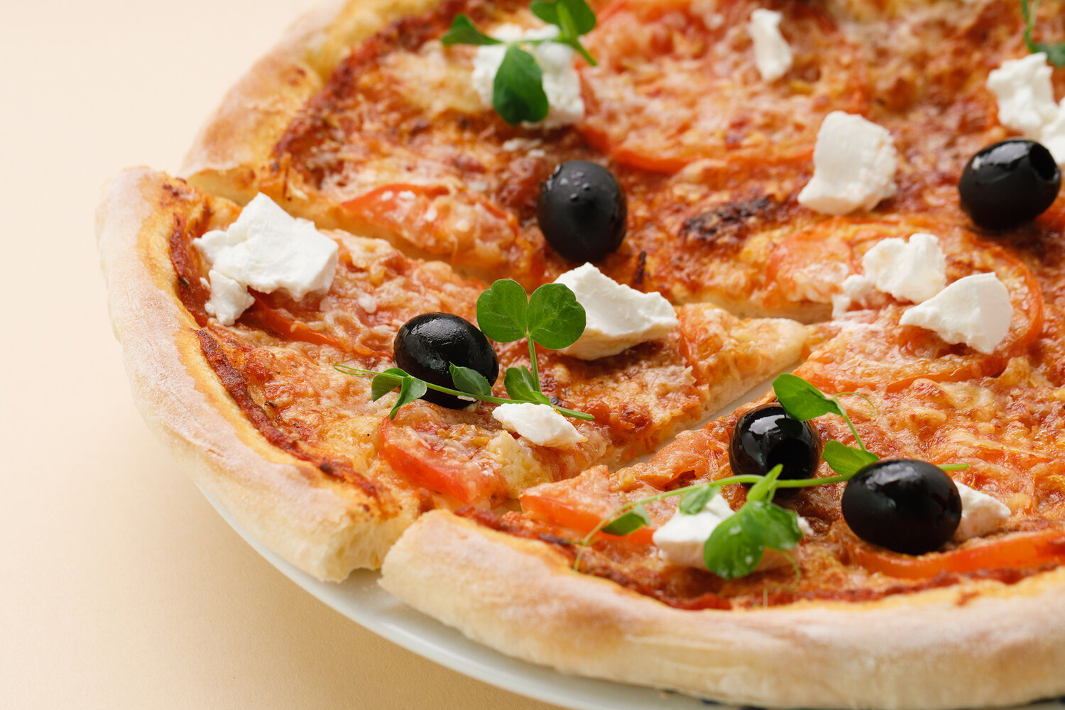 пицца, вкусная пицца, pizza, классическая пицца, пицца с помидорами