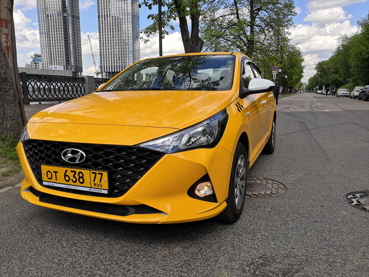 аренда авто под такси, hyundai solaris, такси в москве, такси, Mazda 3 III