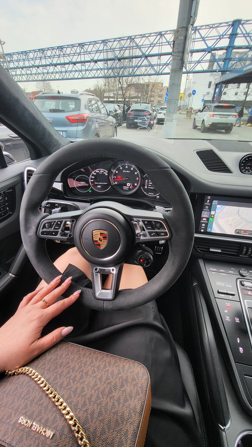 руль порше, новый porsche cayenne, руль porsche cayenne 958, porsche cayenne 2020, BMW M6 III (F06/F13/F12)