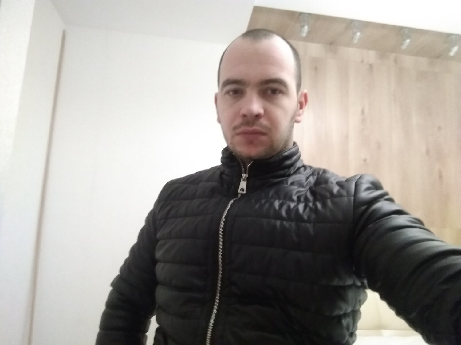 Александр Отделкин