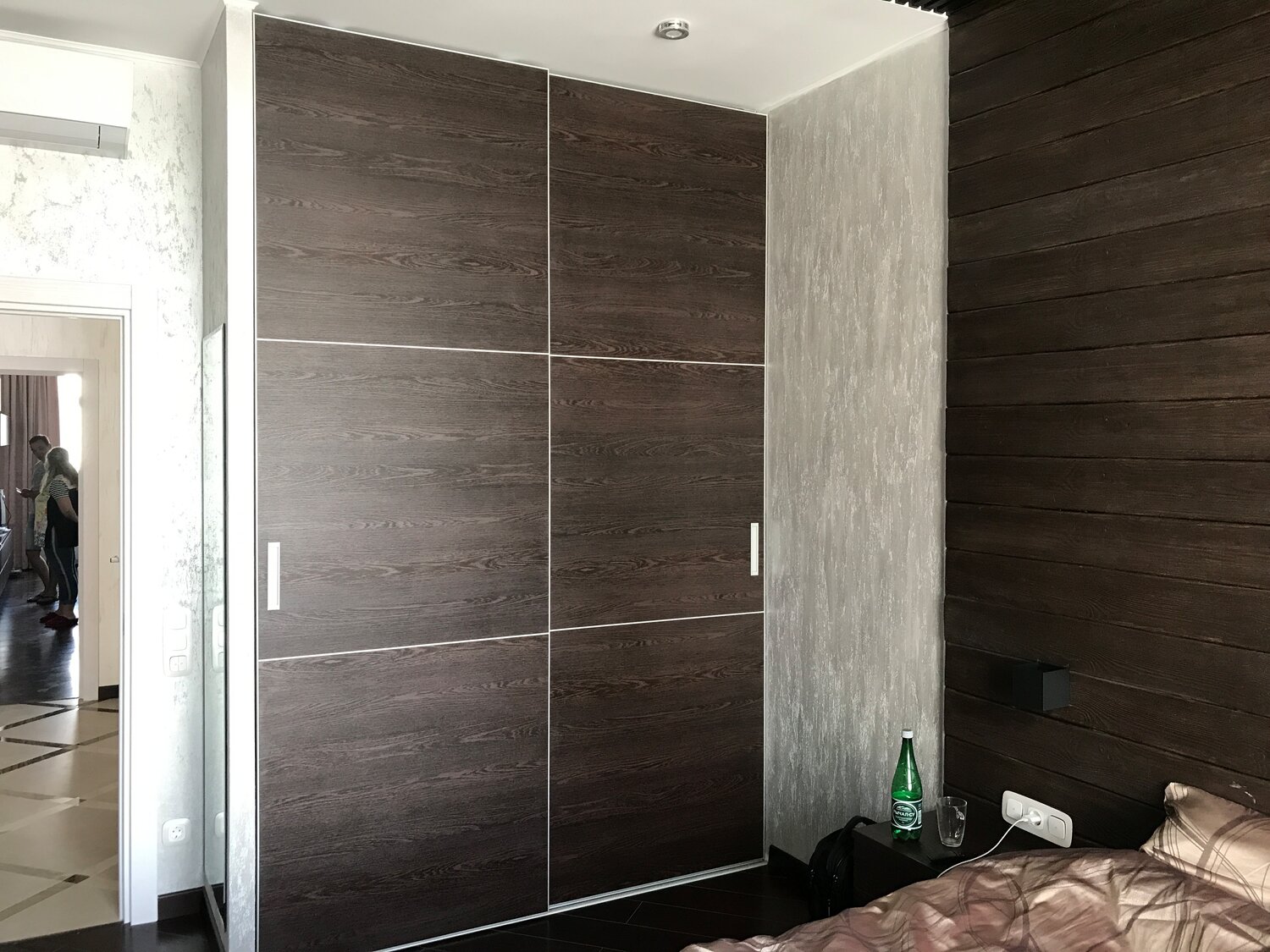 rada doors стеновые панели, двери lazio со скрытым коробом шпон ореха, двери купе пуэрта, двери-купе профиль венге с наполнением из дсп, двери купе
