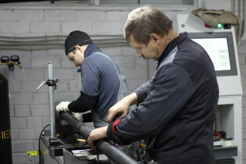 слесарь, техника, ремонт карданов, профессиональное образование, бош сервис смоленск