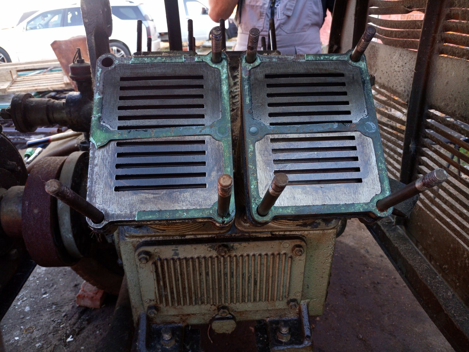 электродвигатель 30 квт 1500 об/мин, двигатель асинхронный 7.5 квт 1440 об.мин, электродвигатель 75 квт, электродвигатель 2 пн 250 37 квт, электродвигатель