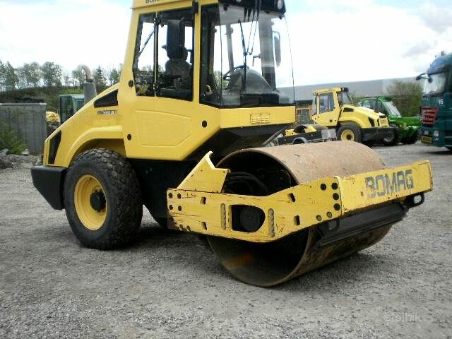 каток bomag bw 177, bomag bw 213 d-4, каток грунтовый bomag bw 177, bomag каток 16 тонн, bomag bw 177 d-5