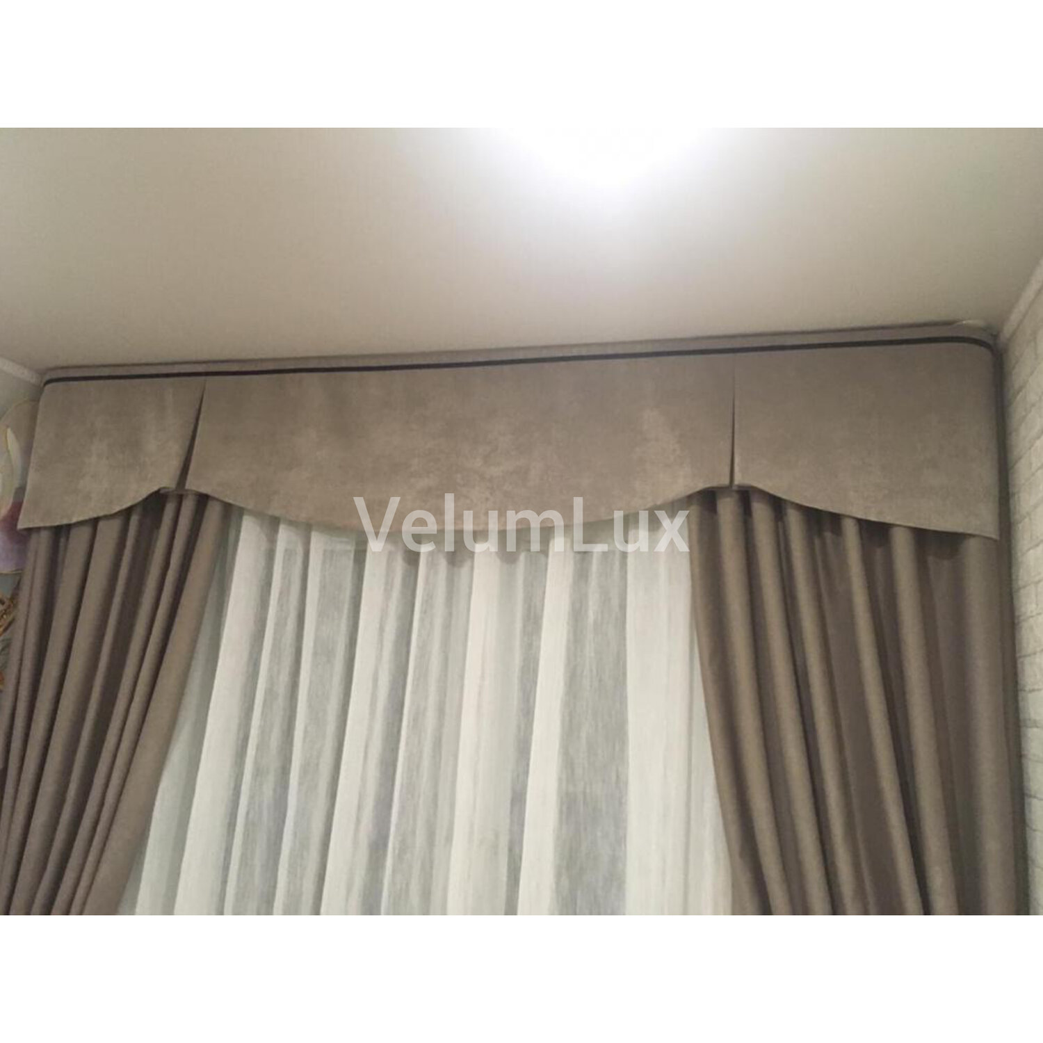 ламбрекен из серой микровуали, занавески под карниз, ламбрекен, тюль шторы на потолочные карнизы, карниз для штор