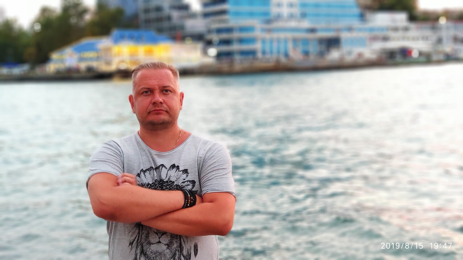 Михаил Шарапов