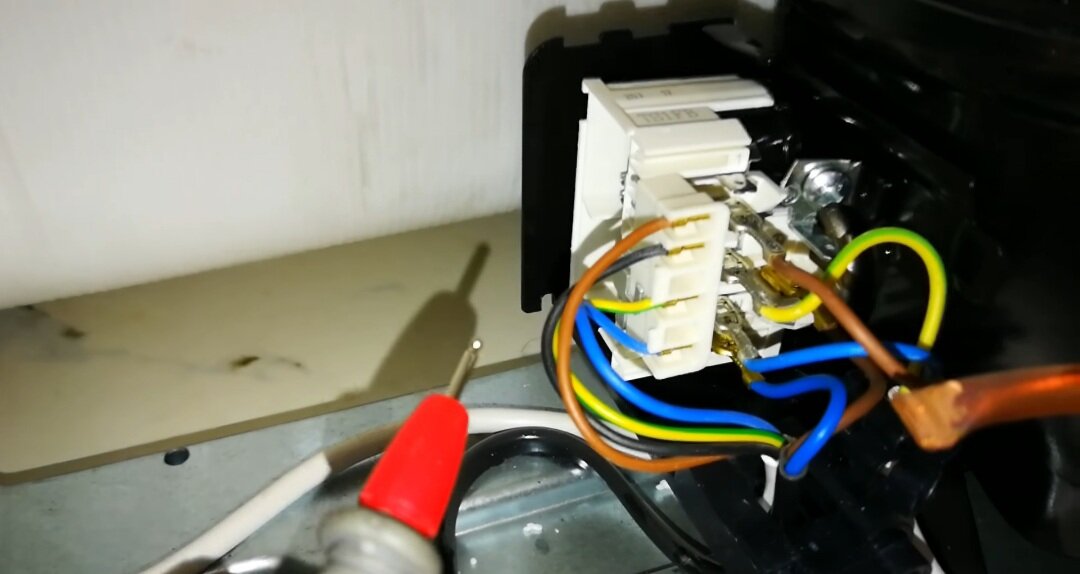 Ремонт холодильника Electrolux (Электролюкс)