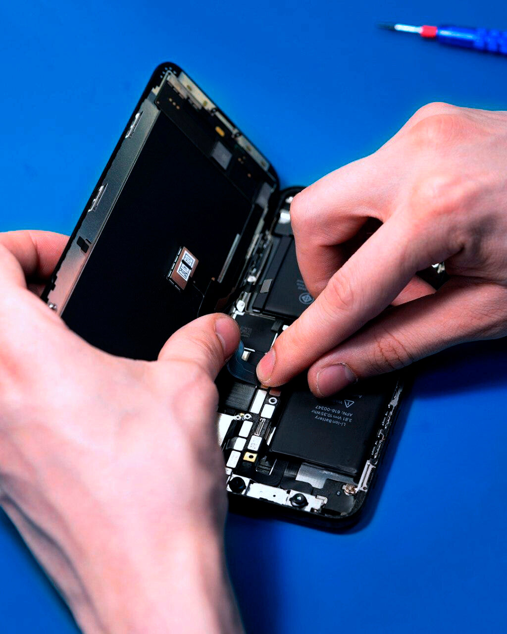 iphone 7 без экрана, смартфон, iphone x в разборе, мобильный телефон, iphone