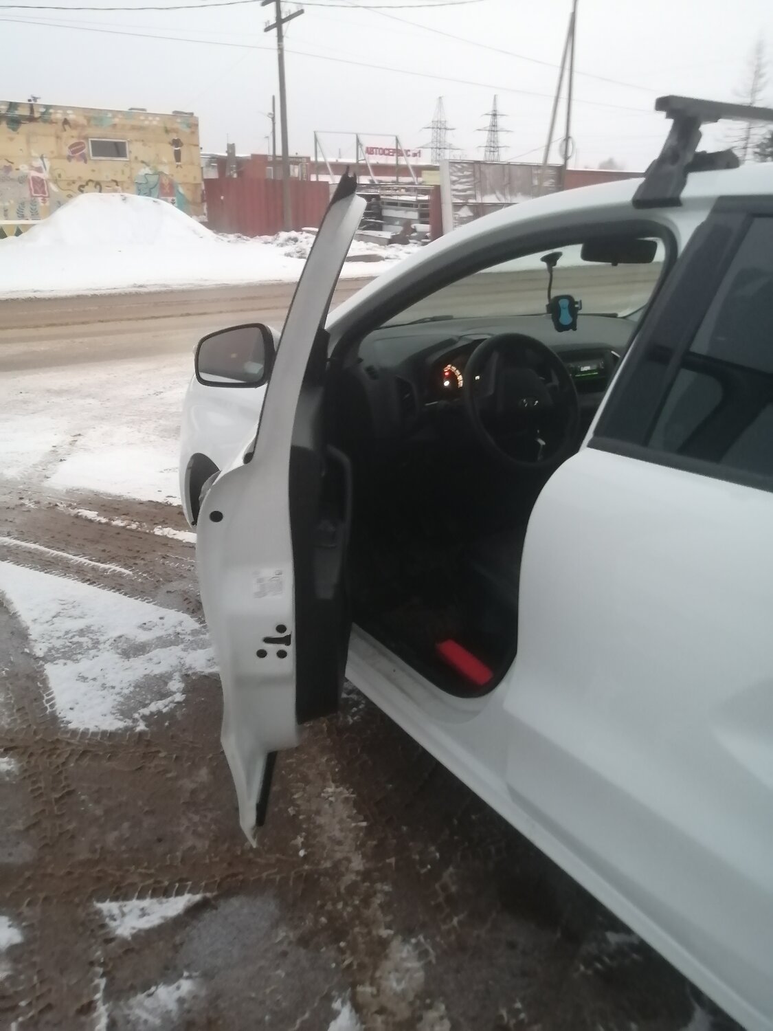 автомобиль, авто, машин, auto.ru, рено логан с открытой дверью