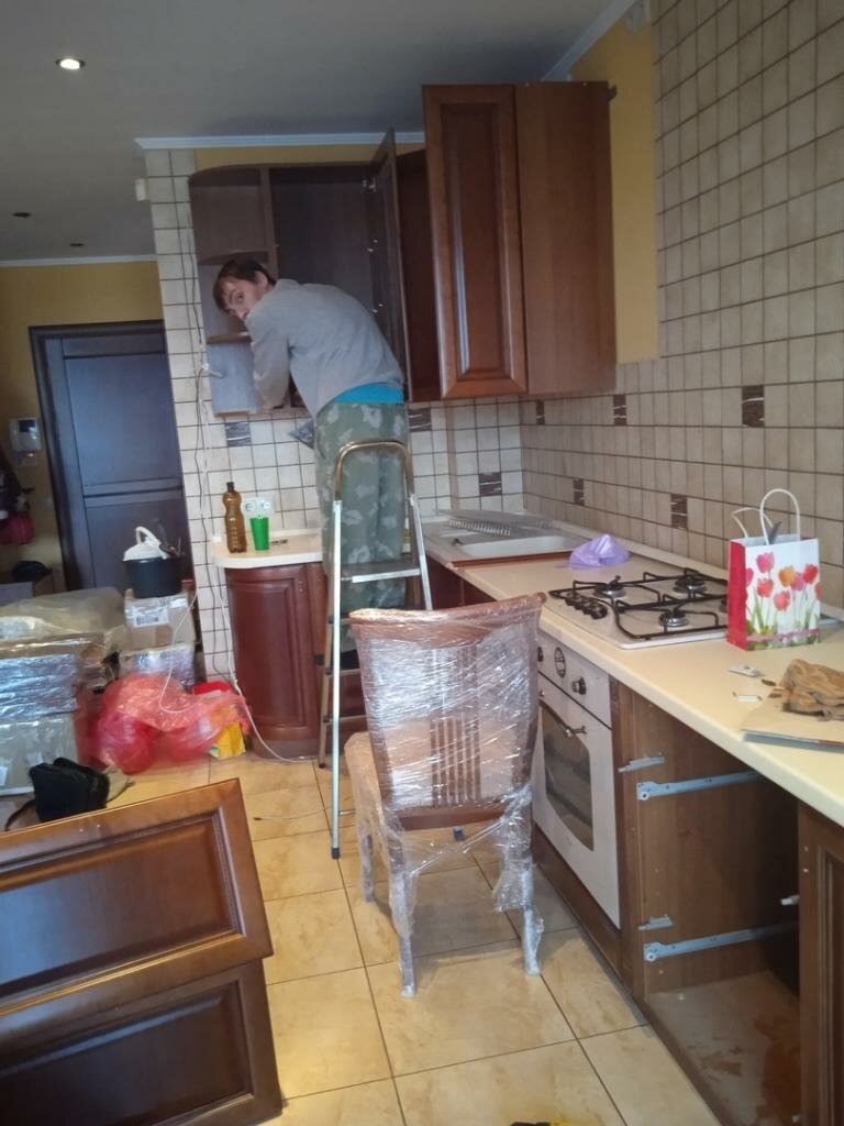 кухня в съемной квартире, квартиры, комнаты, встроенная кухня, 2 х комнатные квартиры