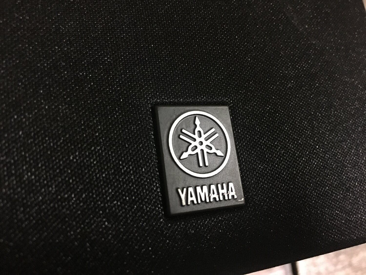 yamaha, значок ямаха, эмблема ямаха, yamaha логотип, динамик yamaha лого