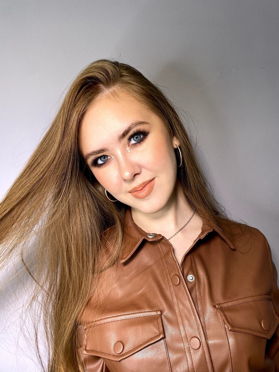 девушка, человек, полина ефимова, юлия мишанская москва, виктории