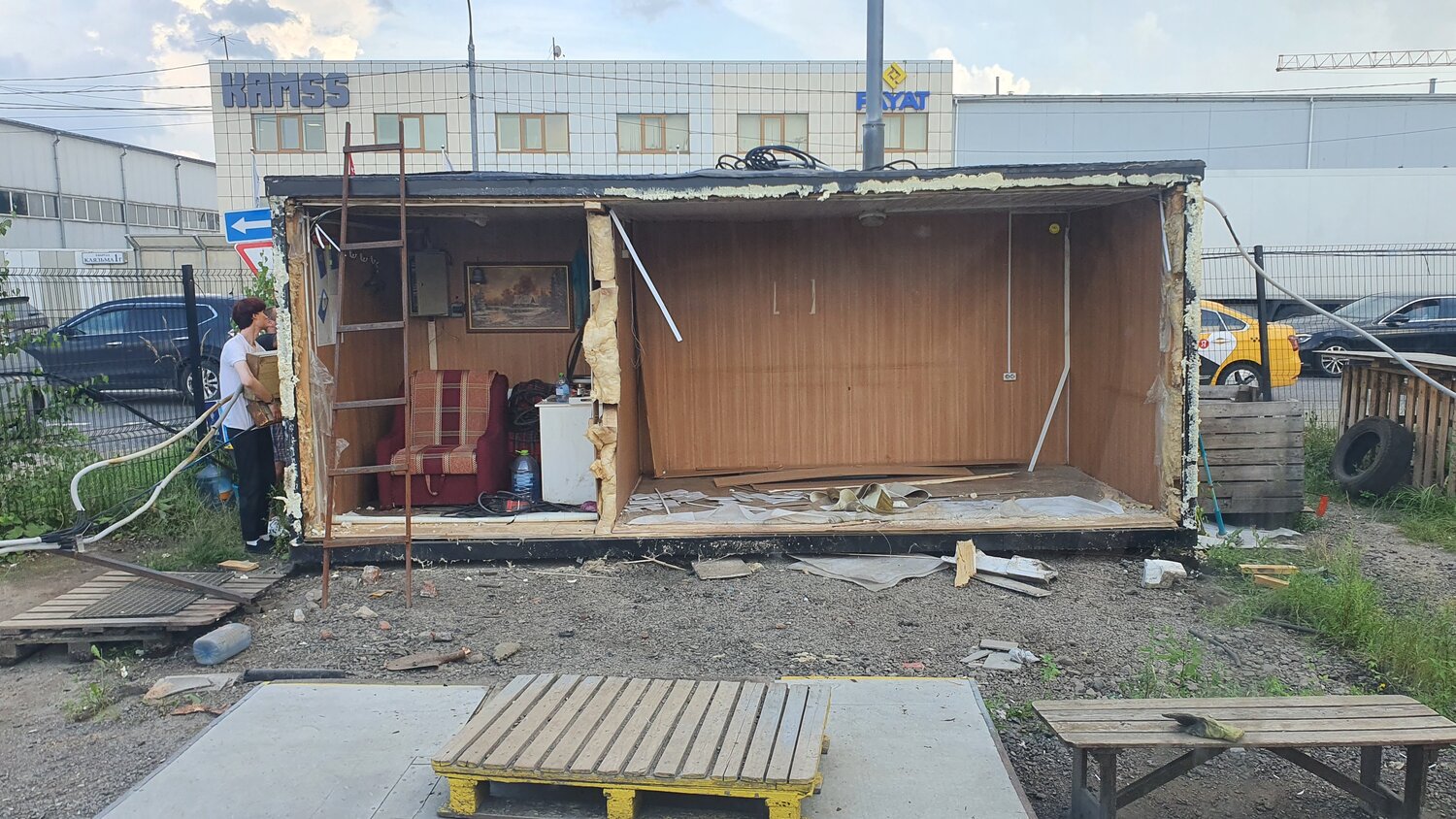 вагончик бытовка, бытовка металлическая 6 х 2 4, бытовка, бытовка хозблок, контейнер бытовка