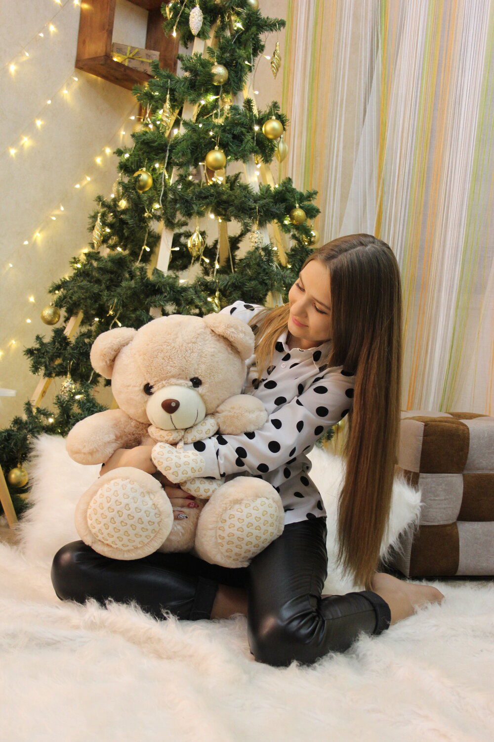 новогодняя фотосессия, новогодняя фотосессия с мишками, девушка, девушки, новогодняя фотосессия в студии