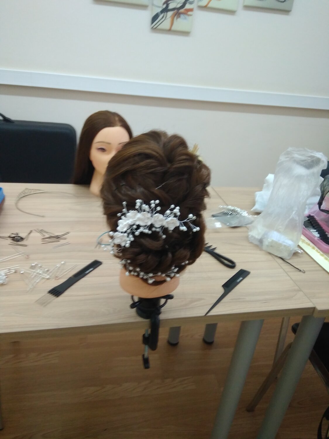 причёска, мода парикмахера свадебная прическа, кудри салон красоты улан-удэ, салон красоты прически 2020, школа красоты