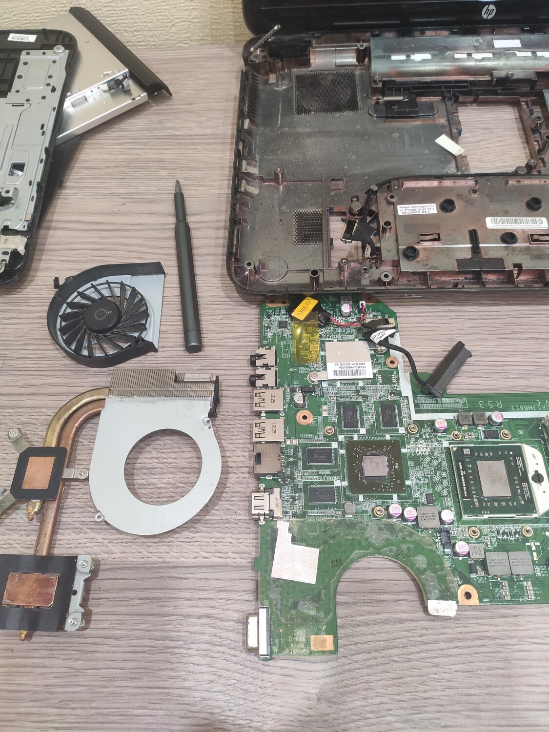 asus n53j апгрейд, материнская плата ноутбука hp pavilion g6 2318sr, видеокарта на ноутбук леново g580, asus g750 разбираем, материнская плата ноута